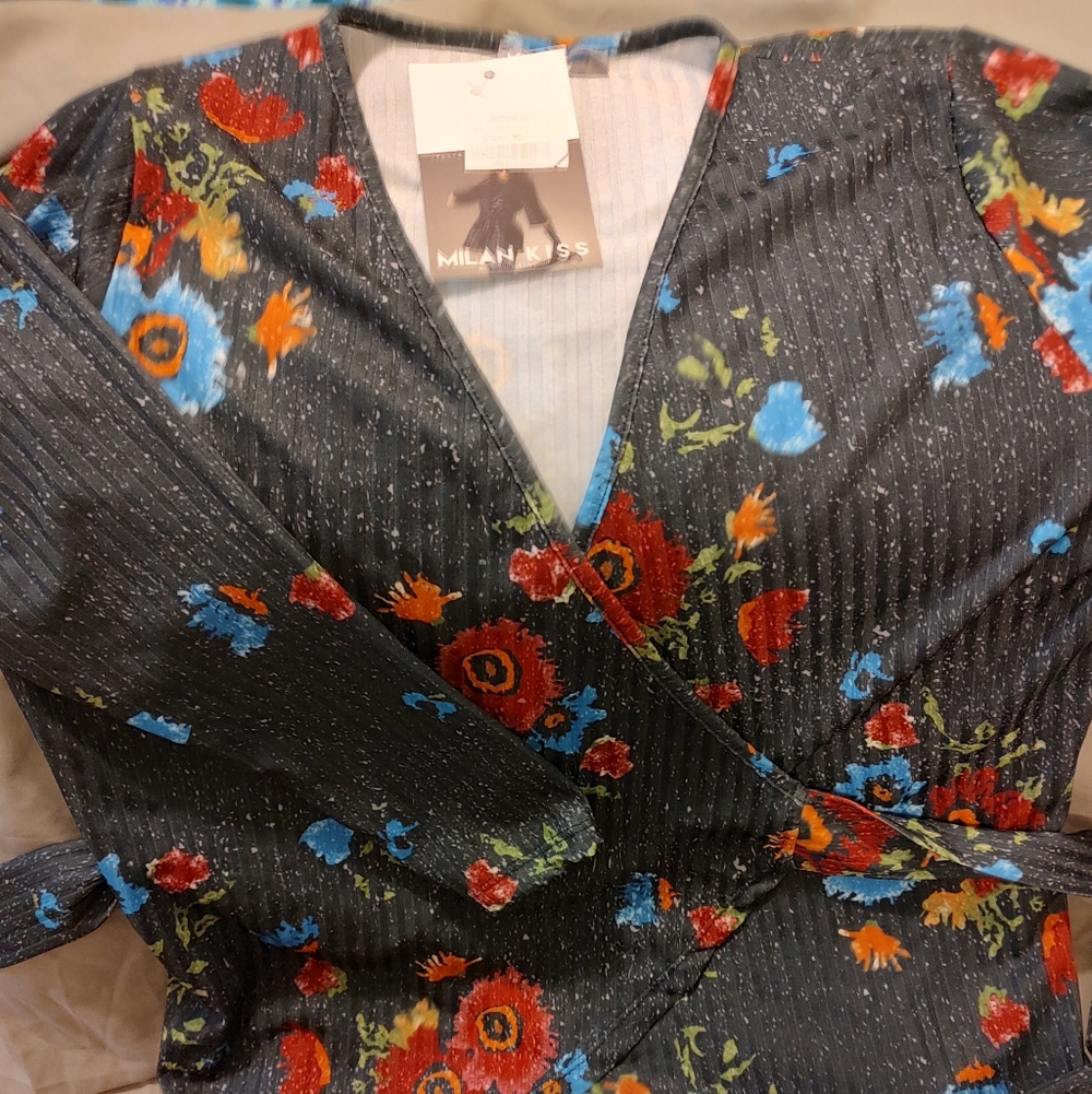 NWT Wrap Top